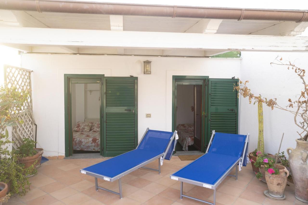 Nel Punto Piu Alto Dell' Isola, Terrazza Con Vista Mozzafiato Apartman Procida Kültér fotó